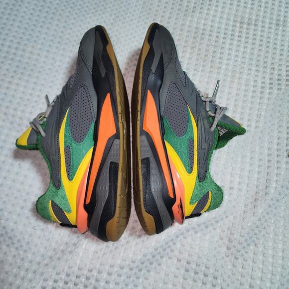 NIKE EUC MENS SIZE 10 EAT YOUR VEGGIES LIKE NEW RU FAST SNEAKERS SHOES main image 11
